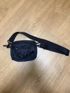 FREDRIK PACKERS ショルダーバッグ ブラック