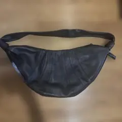 LEMAIRE CROISSANT BAG DARK CHOCOLATE ラージのサムネイル