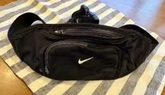 Nike ナイキ　ボディバッグ ウエストポーチ　ブラック　スリムタイム