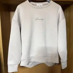 グローバルワーク　ライトクッションプルオーバー　トレーナー