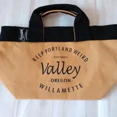 Item thumbnail for item e82039f7-723a-43d6-9a9f-77ff3299c613