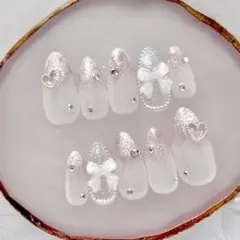 154♡ ネイルチップ ワンホン フレンチガーリー マグネット　冬ネイル リボン