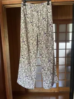 アーバンリサーチドアーズ　花柄 ワイドパンツ プリントパンツ　サイズM