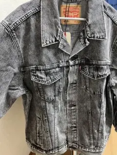 セール！新品未使用タグ付き！LEVI’S トラッカージャケット デニムジャケット