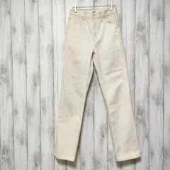 ユニクロ UNIQLO　レギュラーフィット ストレートジーンズ