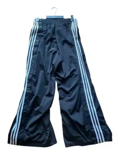 Item thumbnail for item 0756d452-5d3b-4bd1-80b1-5b6a628f81b3