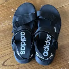 adidas ブラック スポーツサンダル