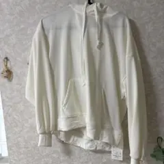 パーカー ホワイト M