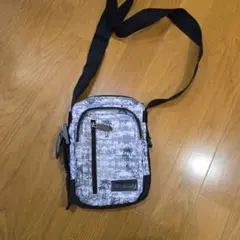 【再値下げ】LeSportsac パームツリー柄 ショルダーバッグのサムネイル
