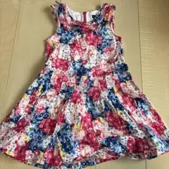 BeBe フラワープリント ノースリーブワンピース 110