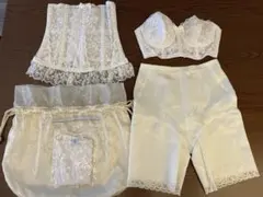 ブライダルインナーセット　サモア　C70 Mサイズ