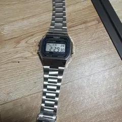 CASIO A164W デジタル腕時計 シルバー