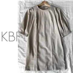 KBF ミニワンピース ベージュ パーティ パフスリーブのサムネイル