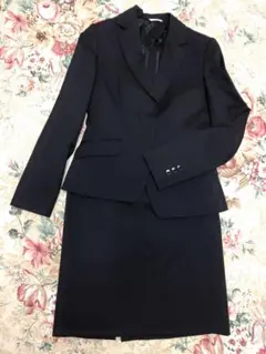 スカートスーツセットアップ　　7号サイズ ジャケット✕スカート2