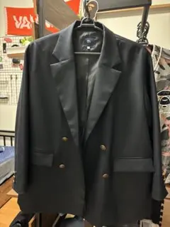 gu テーラードジャケット