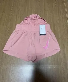新品未使用　Lサイズ　Nike ピンク ショートパンツ
