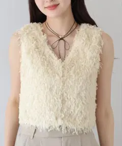 BLUEEAST フェザーフリンジベストのサムネイル