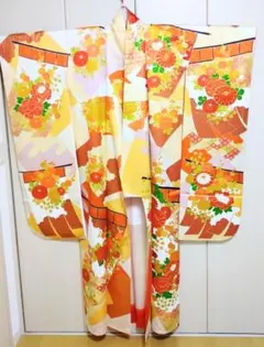 振袖　襦袢　セット (振袖 袋帯 黒地菊　正絹) これと一緒に着用した品物です