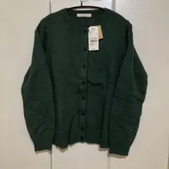 グリーン ニット