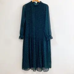 ダークグリーンドット柄 ロングワンピース 113cm フリル タック 上品 総柄