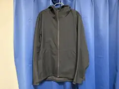 UNIQLO ブロックテックパーカー黒 XL