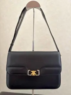 セリーヌ ヴィンテージ　トリオンフ　黒　レザーショルダーバッグ　美品