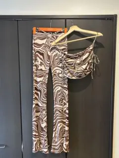 美品 JAZZERCISE 上下セット パイソン柄 M - メルカリ