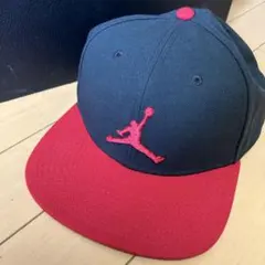 Nike Jordan ベースボールキャップ ネイビー/レッド