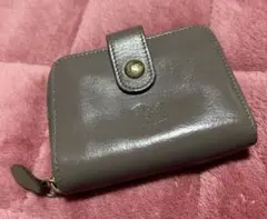 イルビゾンテ　IL BISONTE　二つ折り　財布　折り財布　ラウンドファスナー