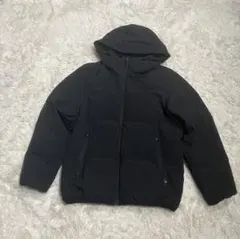 【GU】フード付きブラックダウンジャケット ユニセックス Sサイズ