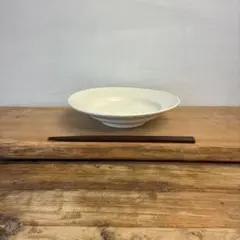 ☆選べる器☆1個2個３個４個☆新品　陶器　リム皿1個　I