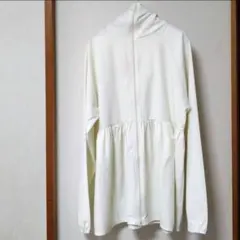 coca uvカットフリルパーカー　Ivory　L