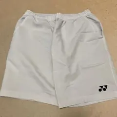 ヨネックス　ハーフパンツ白