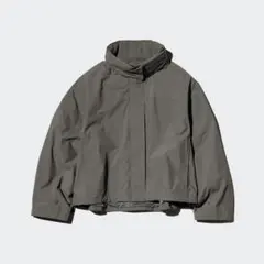 ユニクロ　ウィンドプルーフスタンドブルゾン　カーキ　L