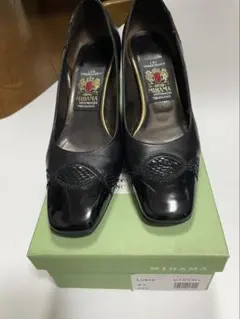 MIHAMA パンプスのサムネイル