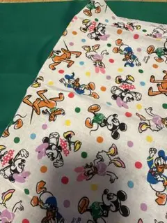 ディズニー はぎれ ビンテージシーツ サーカス ミッキー ミニー - メルカリ