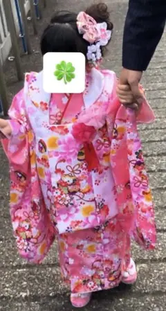 子供用ピンク花柄着物 髪飾り付き