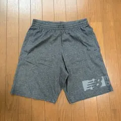 New Balance ショートパンツ