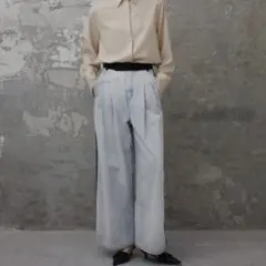 【美品】アダムエロぺ　サステナブル・ドレスデニムパンツ　サックスカラーのサムネイル