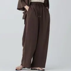 LEPSIM マルチメリットワイドパンツ