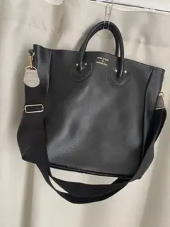 YOUNG & OLSEN レザー 2WAY ショルダーバッグ　美品のサムネイル