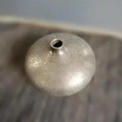金属製 一輪挿し 花瓶 置物