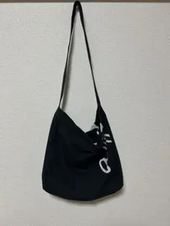 Item thumbnail for item b54f071e-1122-4c9b-8a14-26a52a4de7de