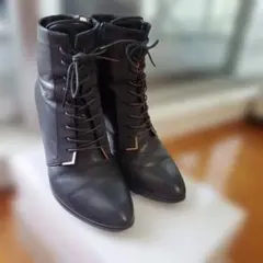 LANVIN en blue レースアップ ブーティ ブラックのサムネイル