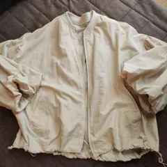 レイカズン　ベージュ ジップアップジャケット