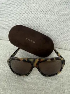 TOM FORD 玳瑁紋太陽眼鏡，附盒