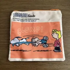 スヌーピーポーチ　ガチャガチャ