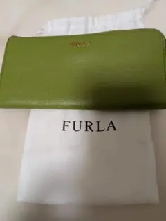 新品✨FURLA 長財布 ラウンドファスナー グリーン✨未使用のサムネイル