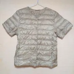 UNIQLO ユニクロ ウルトラライトダウン 半袖 ベージュ