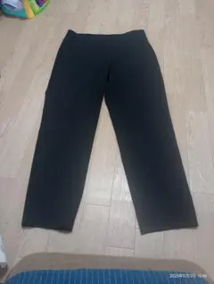 ストレートパンツ